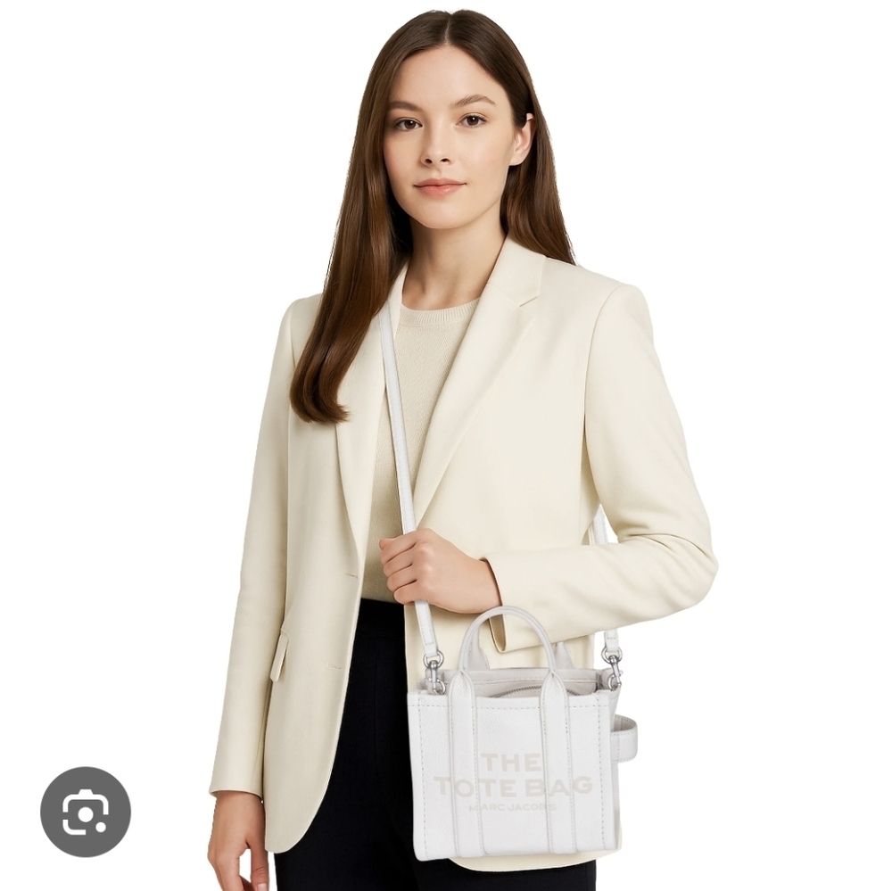 Marc Jacobs Leather Mini The Tote Bag - Picture 15 of 16